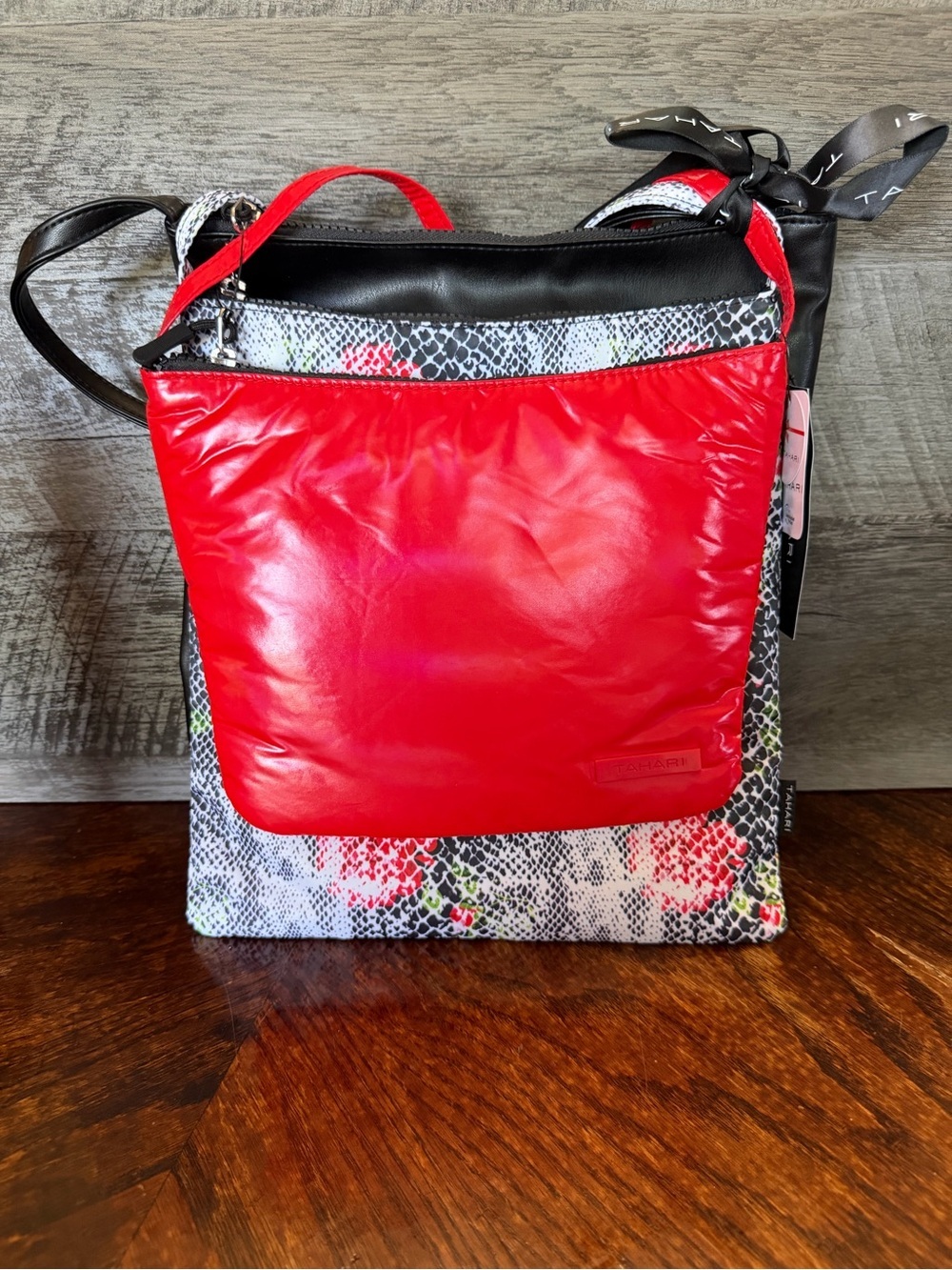 NWT Tahari Black & Red Set Of 3 Crossbody Bags Gift Set